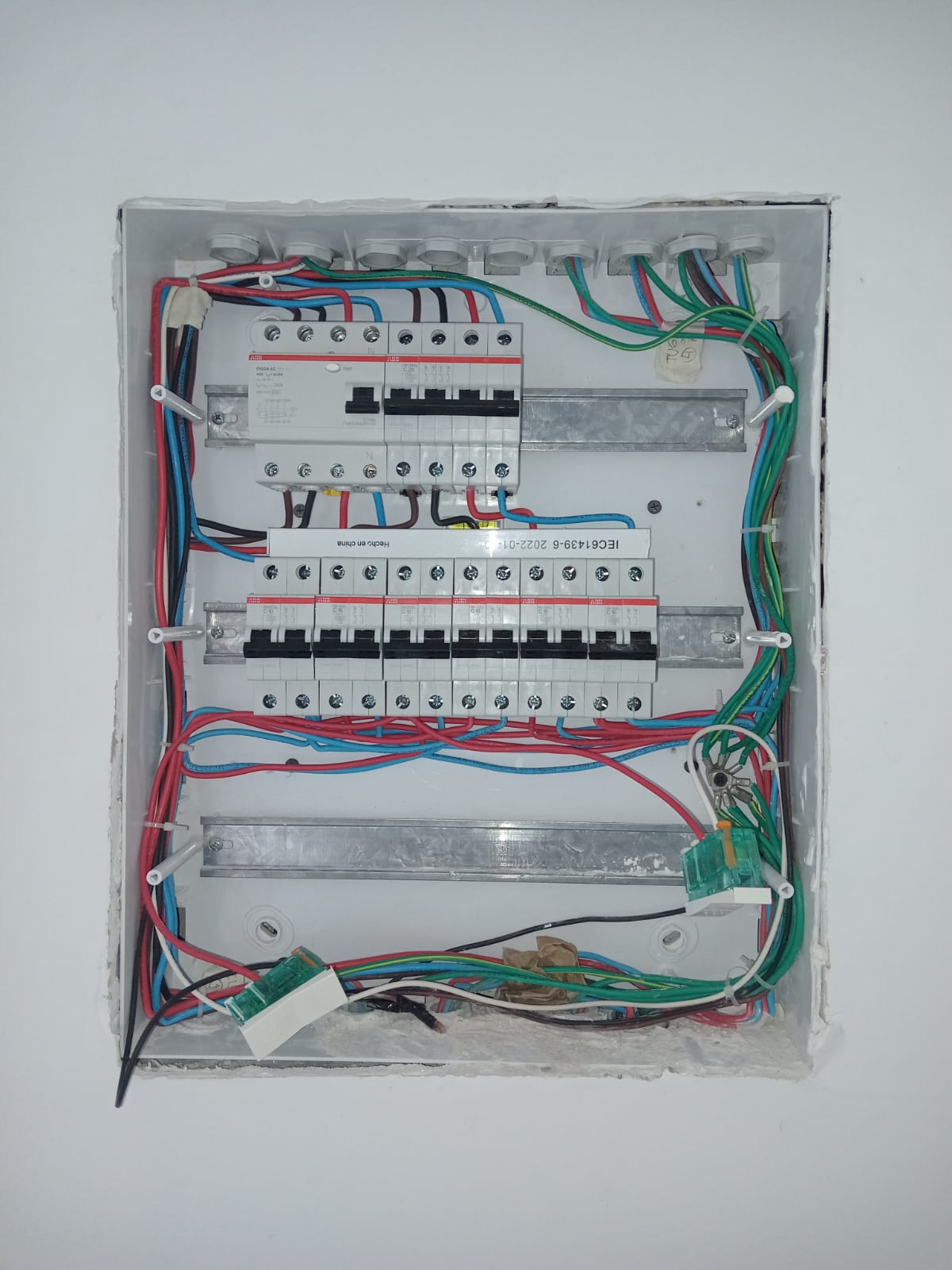 Trabajo eléctrico realizado por STATIC